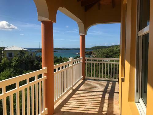 Villa Scott Beach Condos (your Home Away From Home)