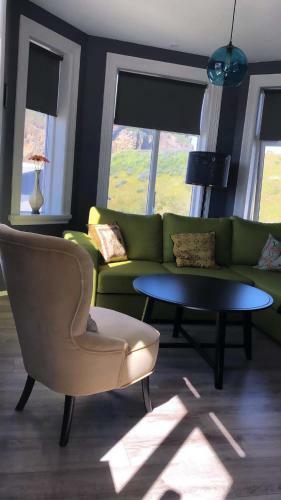 Hostal Guesthouse H�ll