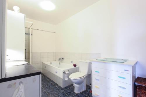 Greenkey Apartment - R23