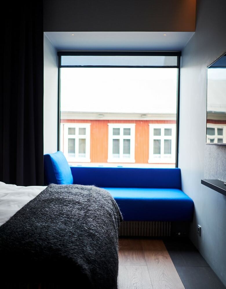 Ion City Hotel