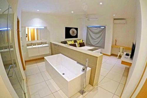 Latitude Luxury Apartment