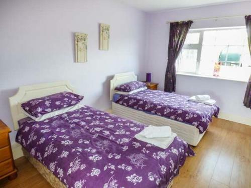 Pine View, Longford
