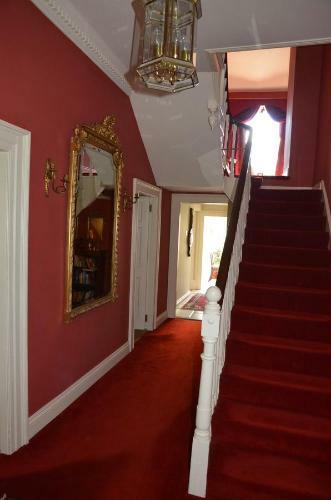 Bed & Breakfast St Albans House