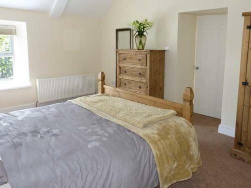 Whispering Willows - The Thatch, Carndonagh