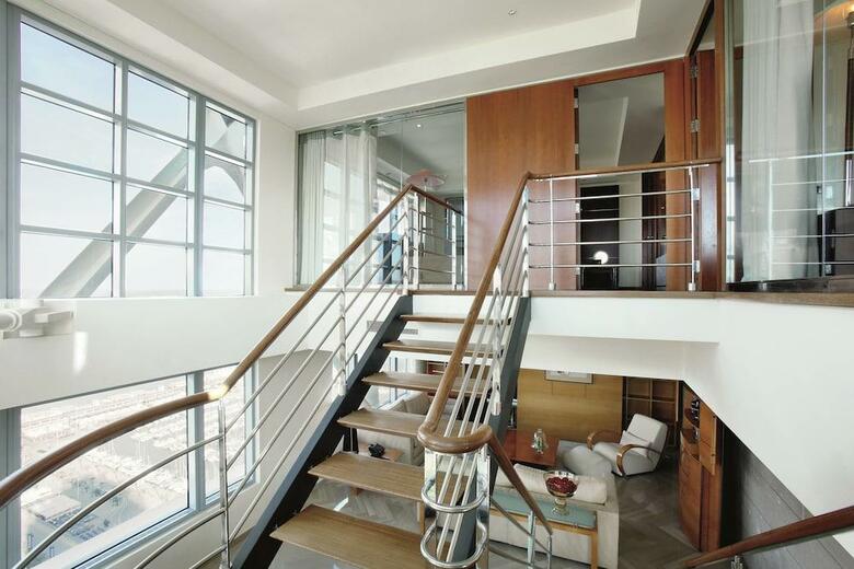 Hotel Arts