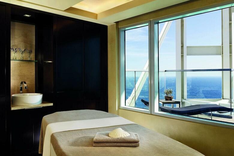 Hotel Arts