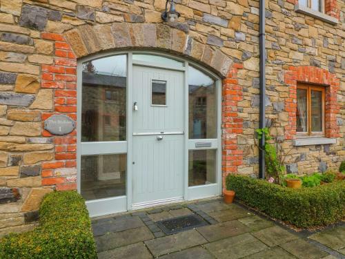 The Stables, Navin