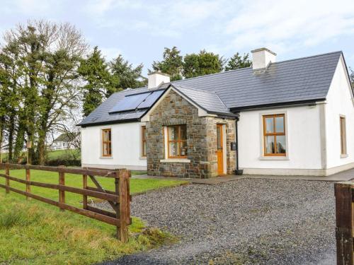 Cloonkee Cottage, Crossmolina