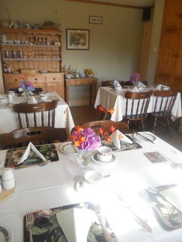Bed & Breakfast Hillside Haven