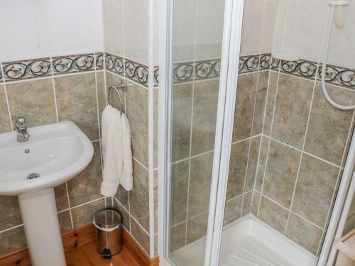 Cois Atlantic, Crossmolina