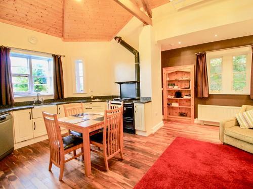 West Gate Lodge, Collooney