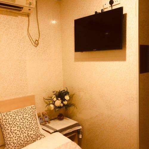 Hostal Hoi To Hostel