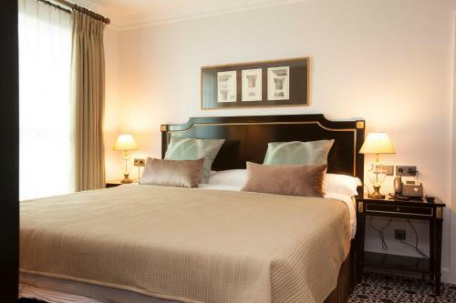 Hotel Palm Camayenne