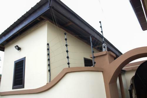 Hostal Rose Leat Elegant Bed & Breakfast