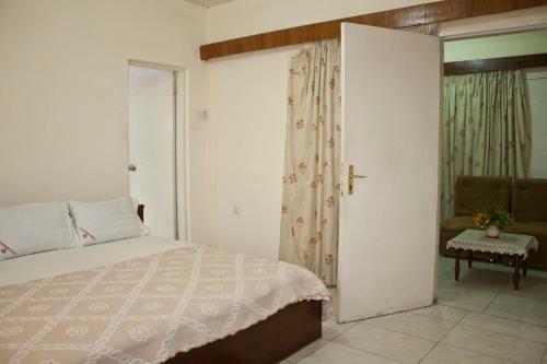 Gye Nyame Hotel