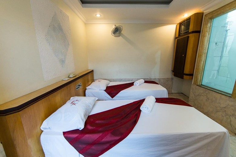 Hotel 21