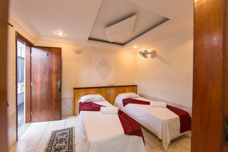 Hotel 21