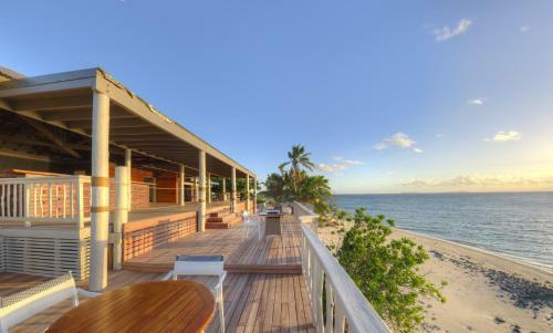 Hotel Vomo Island Resort