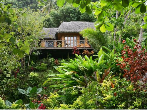 Hotel Matangi Private Island Resort - Adults Only