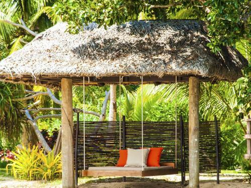 Hotel Matangi Private Island Resort - Adults Only