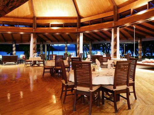 Hotel Matangi Private Island Resort - Adults Only