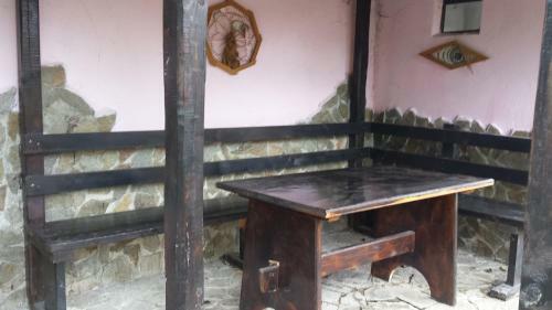 Hostal Villa Terzievi - House Of Roses