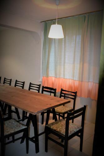 Hostal Villa Terzievi - House Of Roses