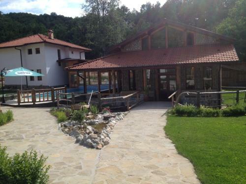 Hostal Eco Rai Rekata