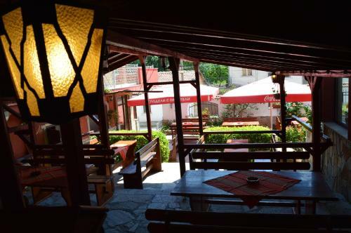 Hotel Bor
