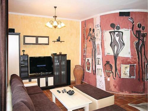 Three-bedroom Holiday Home In Iskra Village