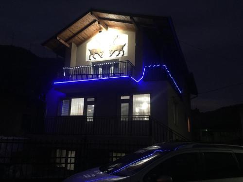 Hostal Elenite Guesthouse