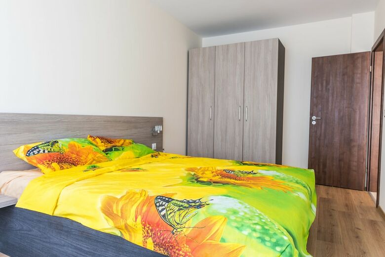 Byala Vista Cliff Apartments