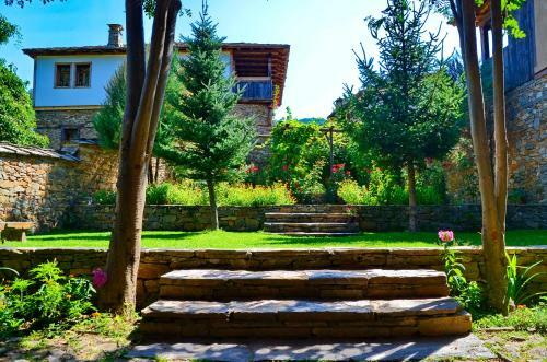 Kalinia Guesthouse B&B