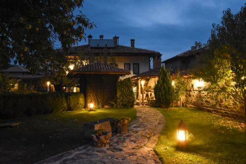 Djudjeva Kyshta Hotel