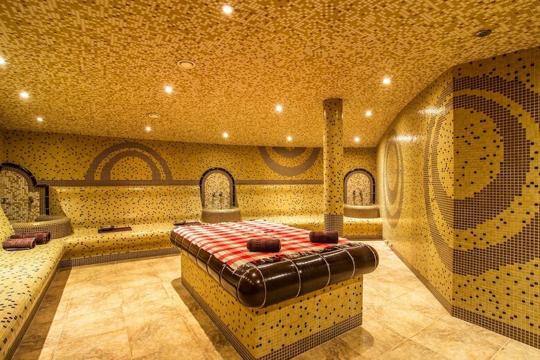 Kamengrad Hotel & Spa