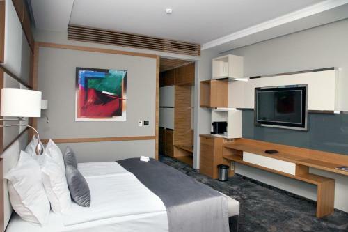 Merit Grand Mosta Spa Hotel & Casino