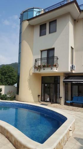 Hotel Zornitsa