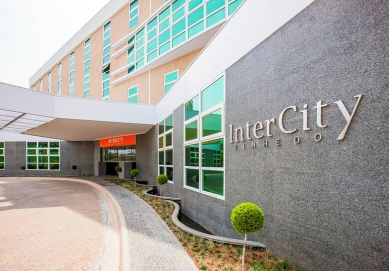 Hotel Intercity Vinhedo