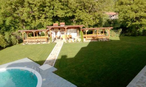 Hostal Hotel Aleksandrina