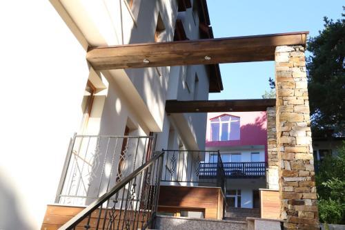 Hostal Villa Ema