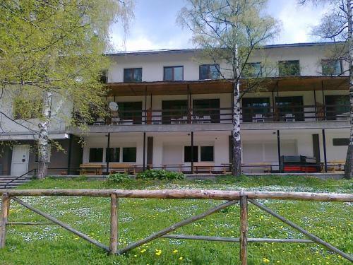 Hostal Kompleks Zeleni Preslap