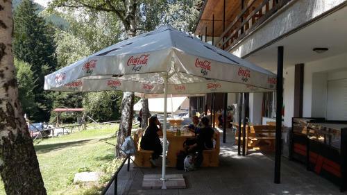 Hostal Kompleks Zeleni Preslap
