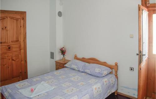 Three-bedroom Holiday Home In Krapets