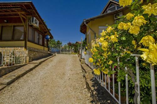 Iskar Villas