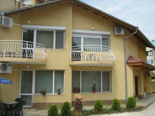 Hostal Vili Iskar 1
