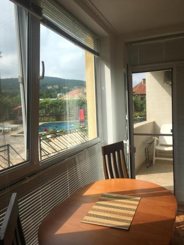 Apartment On Shipka 5