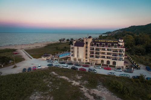 Sunny Castle Hotel
