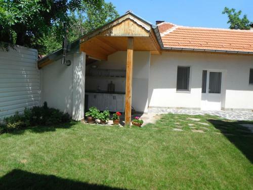 Villa Ani