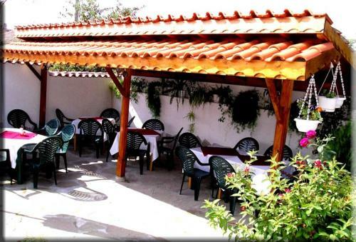 Hostal Papanovata House