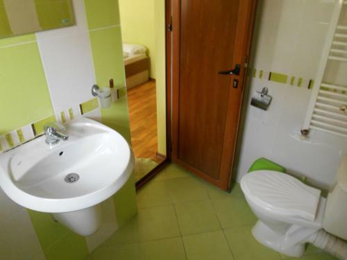 Hostal Complex Trakite